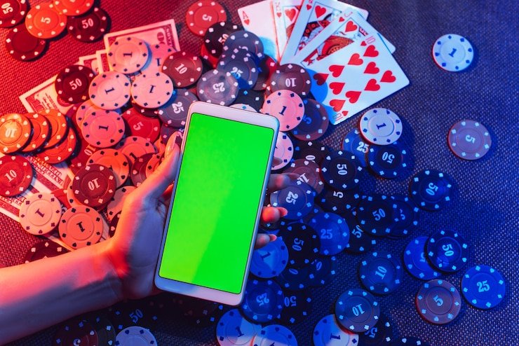 Studio Pretty Gaming dengan dealer profesional di depan meja blackjack berkamera HD multi-sudut